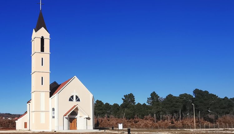 Crkva Toranj